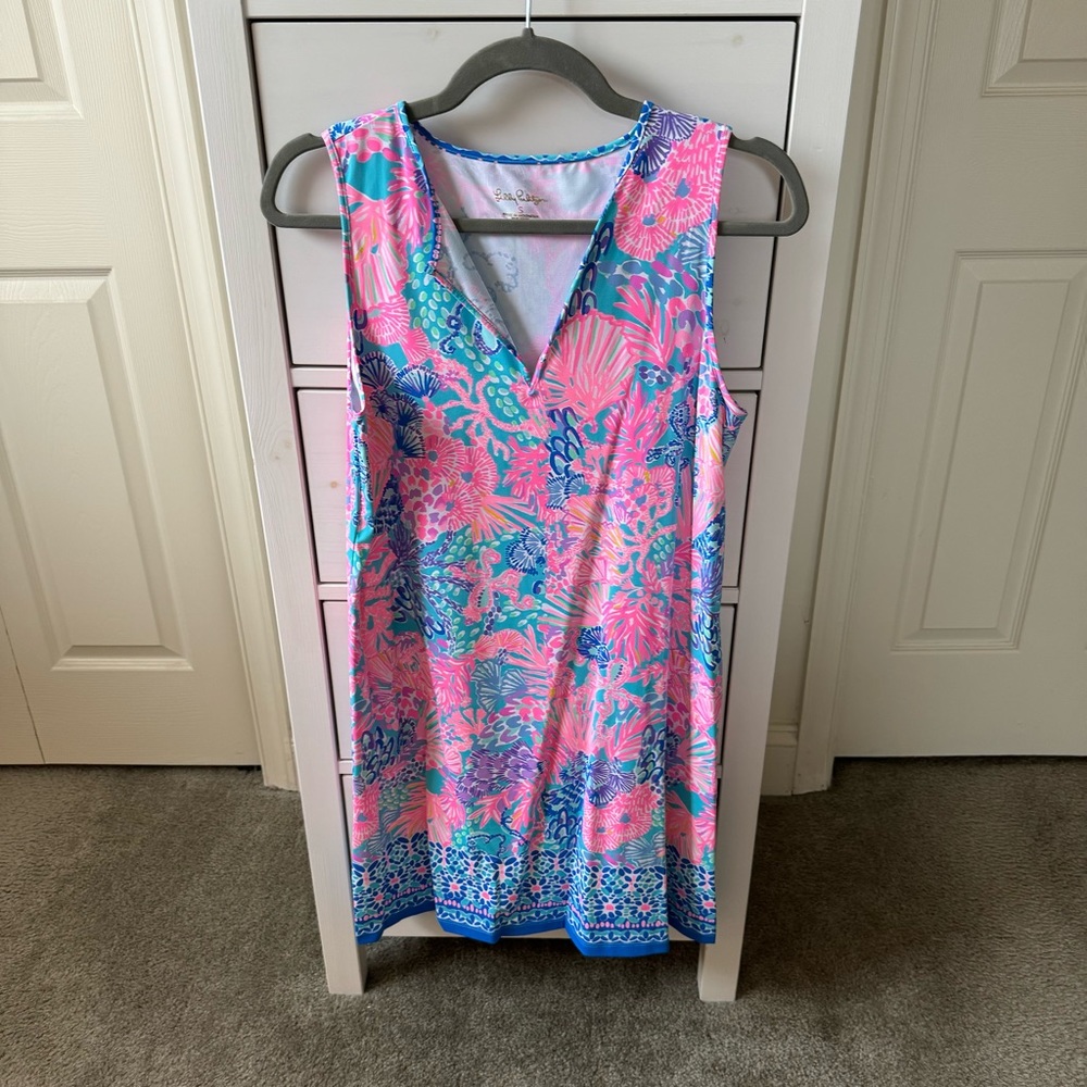 EUC Lilly Pulitzer Johana Cover-Up in Splendor in the Sand Engineered. Sz. S.